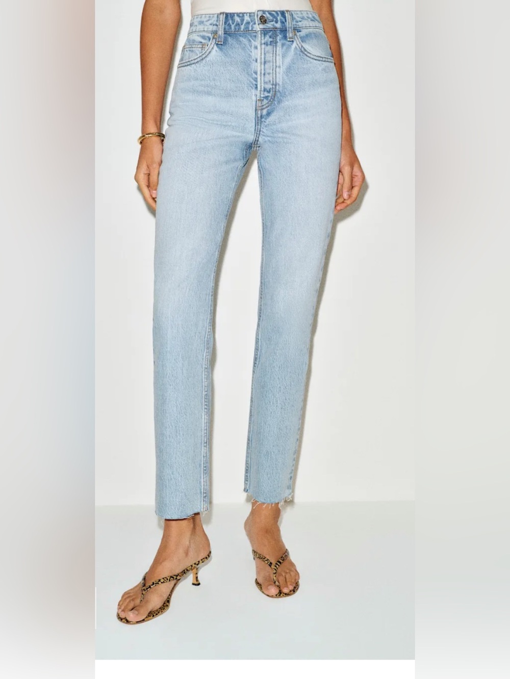 Reformation Cynthia High-Rise Straight Jeans Mahi Size 26 EUC
